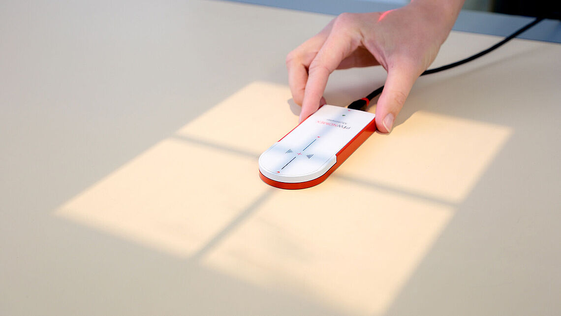 Positioning the NOMEX Multimeter